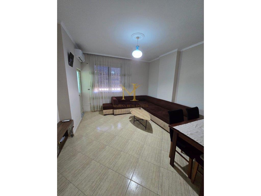 APARTAMENT ME QERA 2+1 TE POLIKLINIKA DURRES