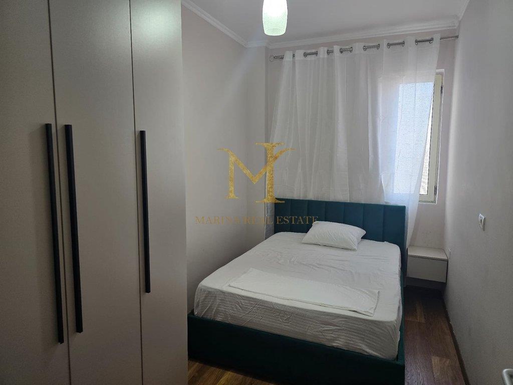 APARTAMENT ME QERA 2+1 TE POLIKLINIKA DURRES