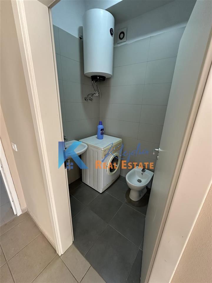 1+1 per qira ne Ali Dem, te kompleksi Mangalem