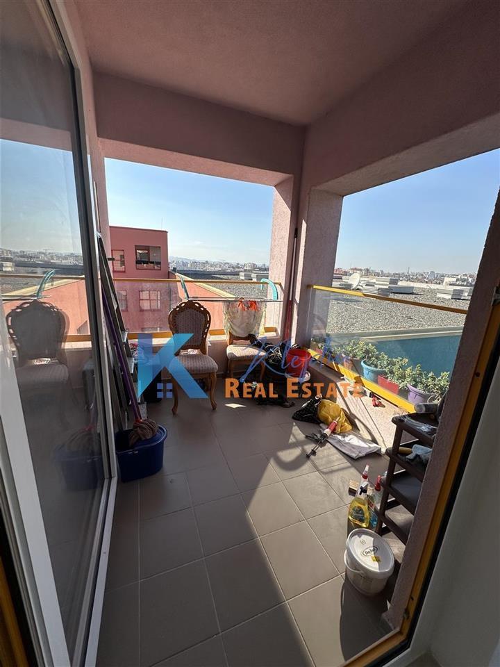 1+1 per qira ne Ali Dem, te kompleksi Mangalem