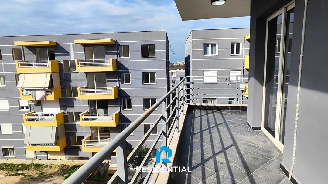 Shitet Apartamenti 2+1 ne Tiran adresa Rruga Pano Lula 91198