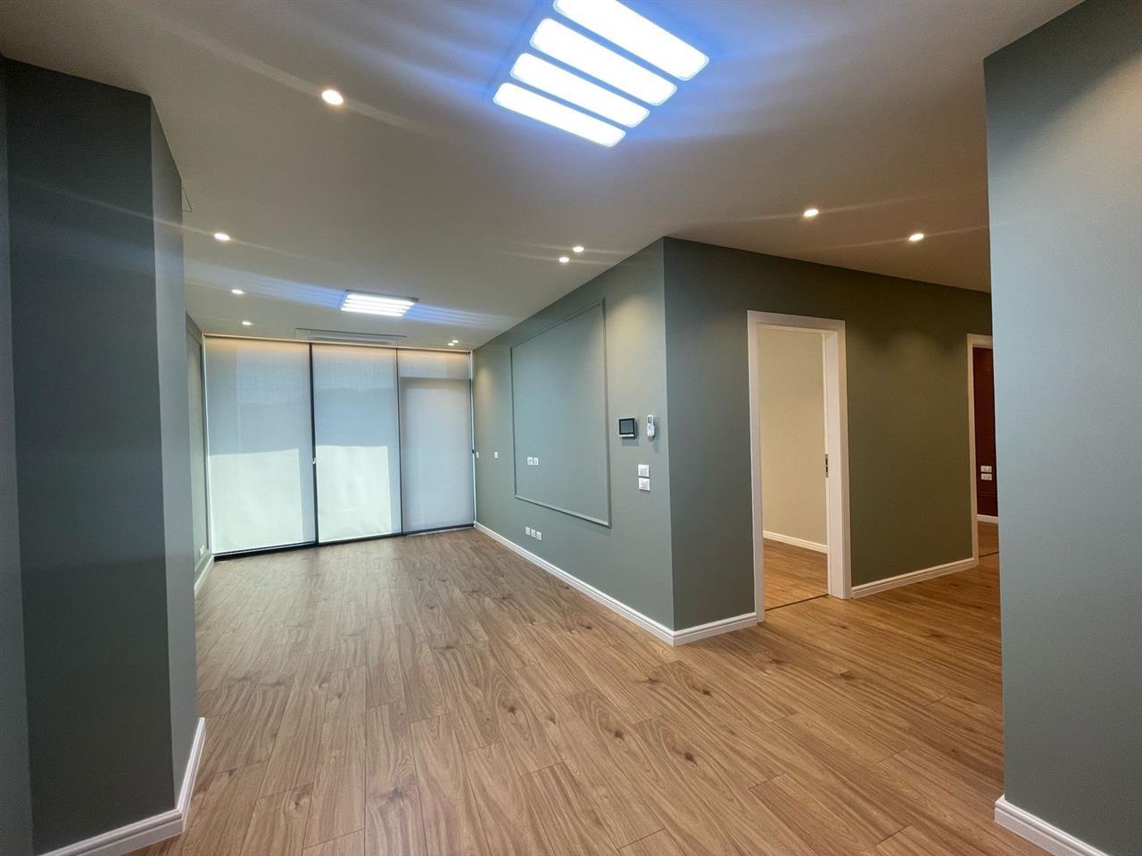 Jepet me qira Zyre 2+1 tek Liqeni Artificial