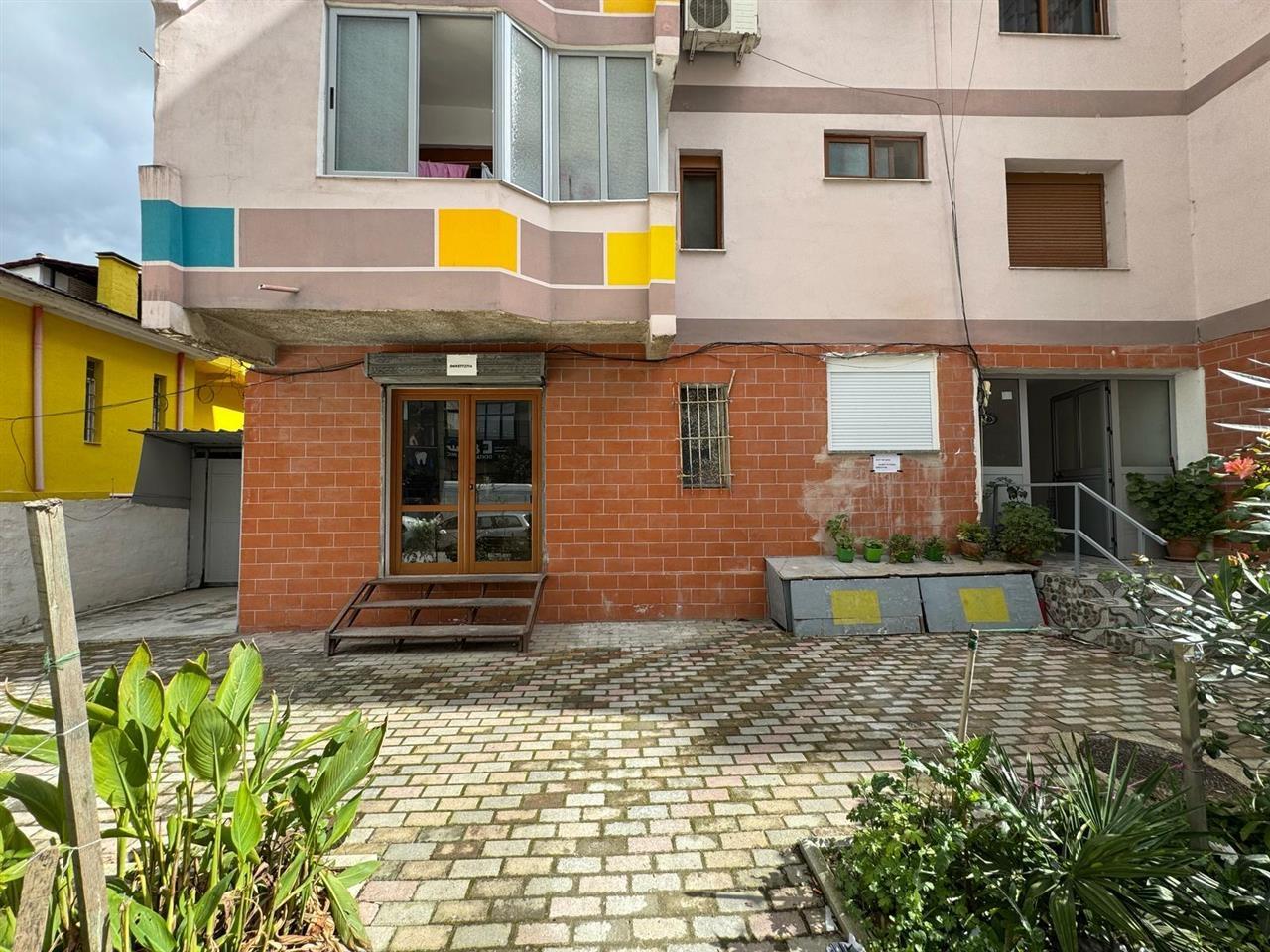 Ambient biznesi dyqan qender zogu i zi