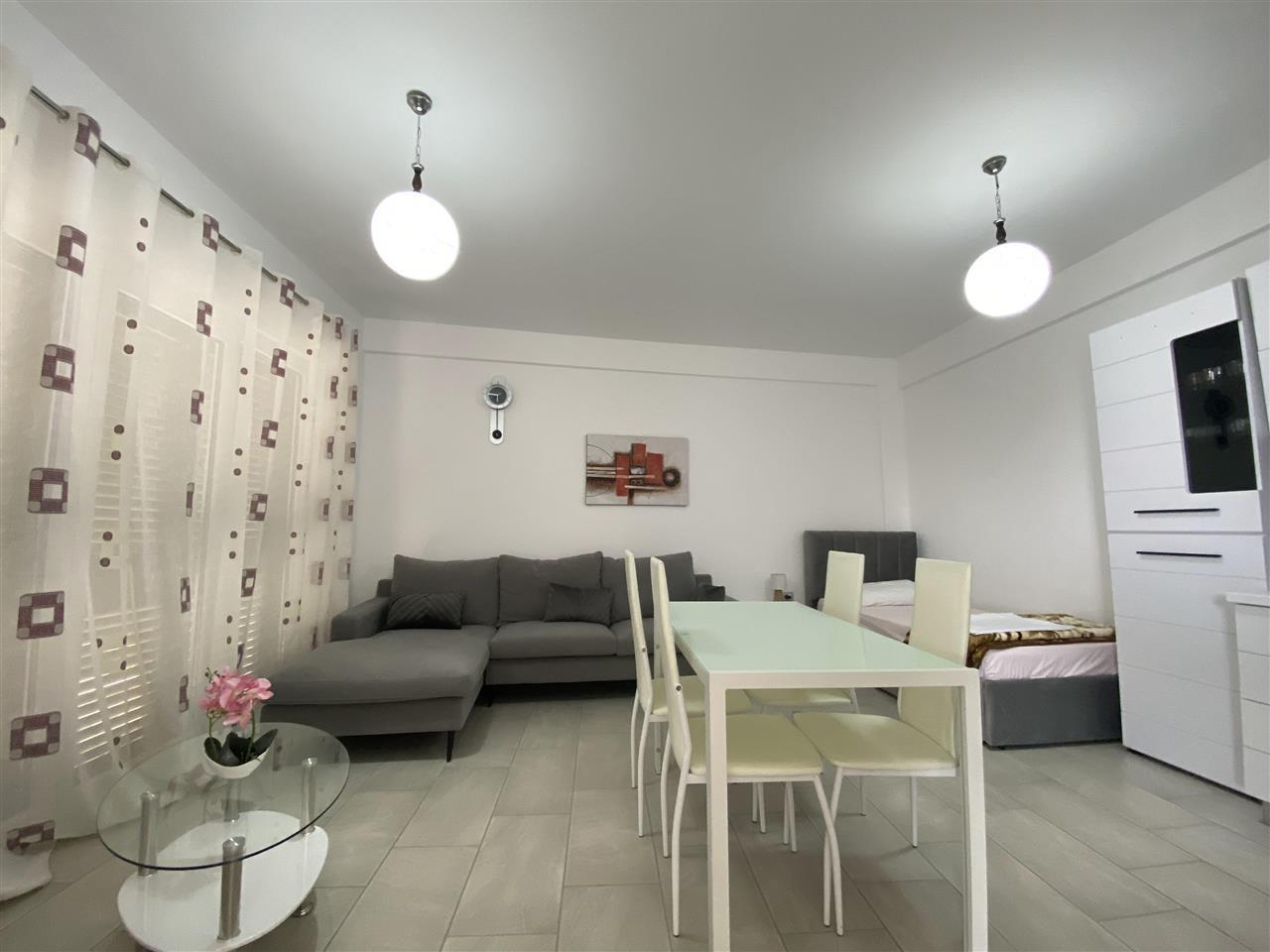 JEPET ME QERA TE KOMPLEKSI AQUAMARINE