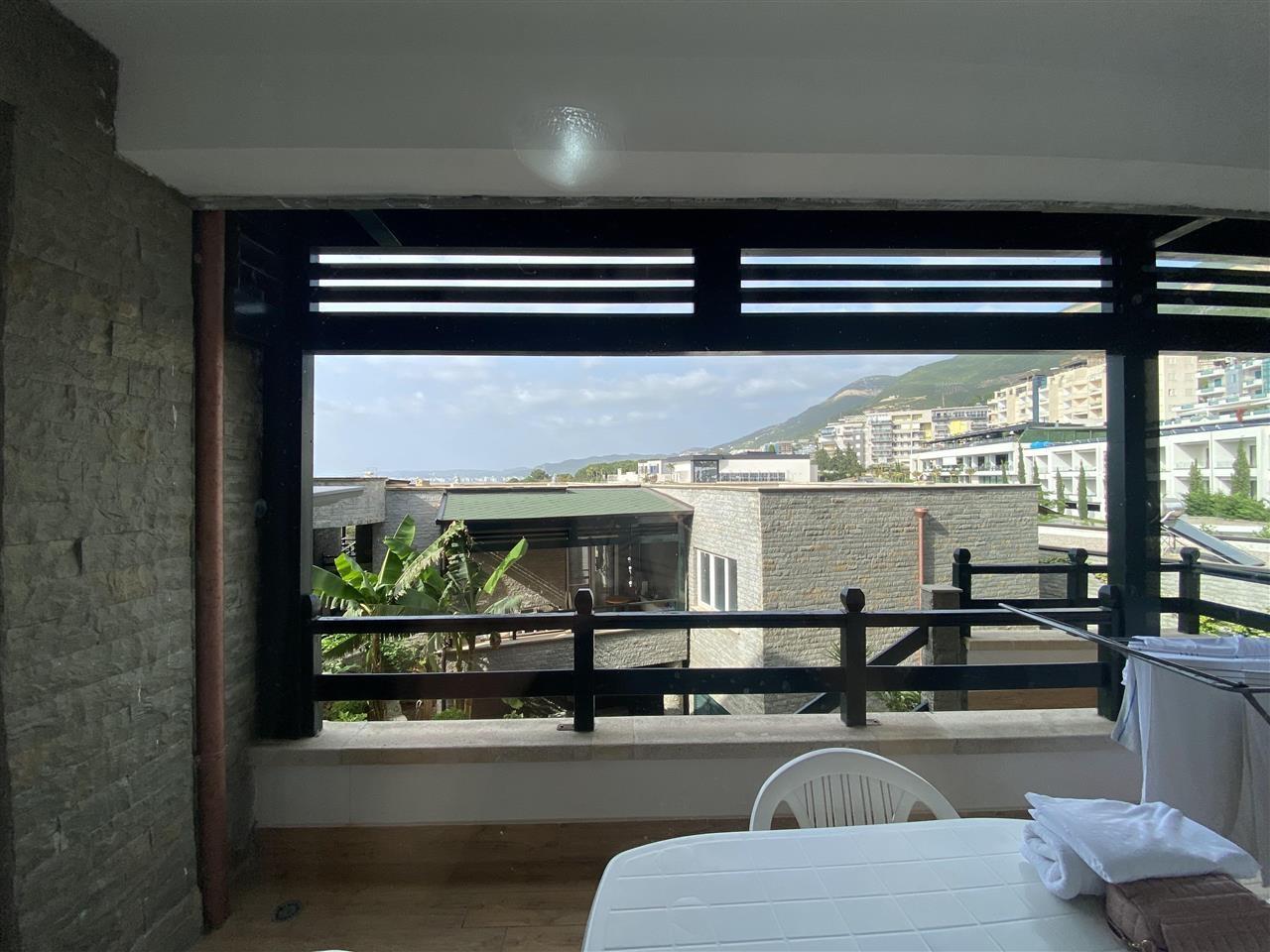 JEPET ME QERA TE KOMPLEKSI AQUAMARINE