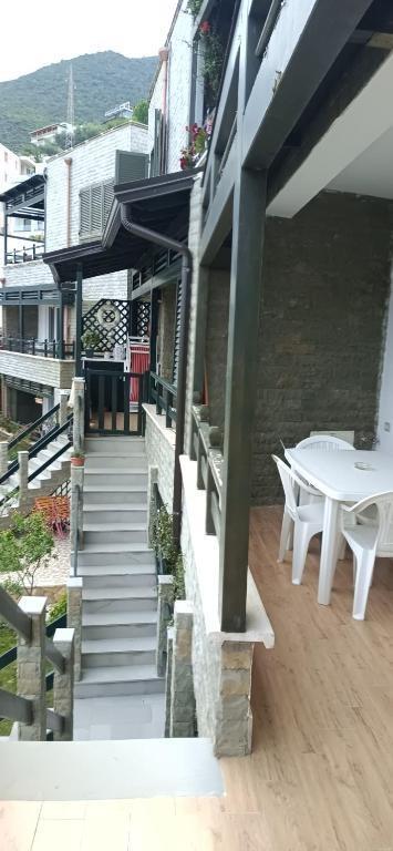 JEPET ME QERA TE KOMPLEKSI AQUAMARINE