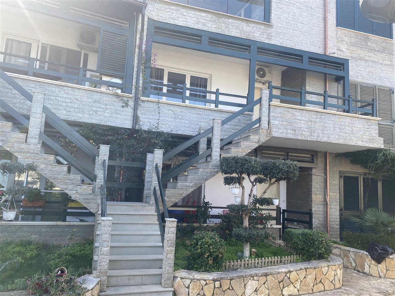 JEPET ME QERA TE KOMPLEKSI AQUAMARINE