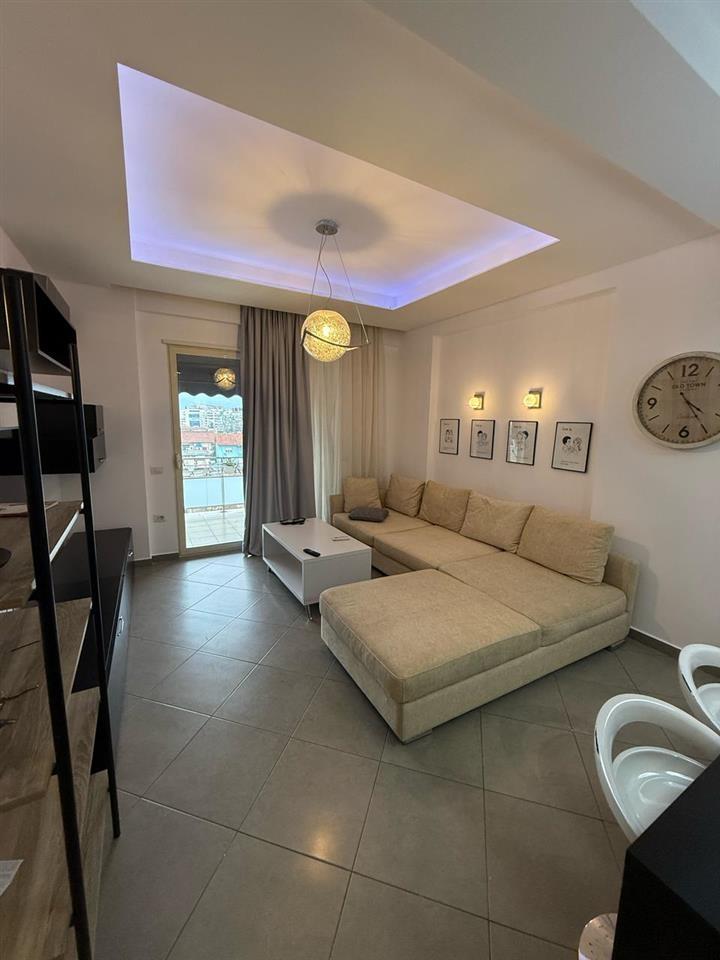 Ap 2+1 i mobiluar me qera tek Tirana Golden Park