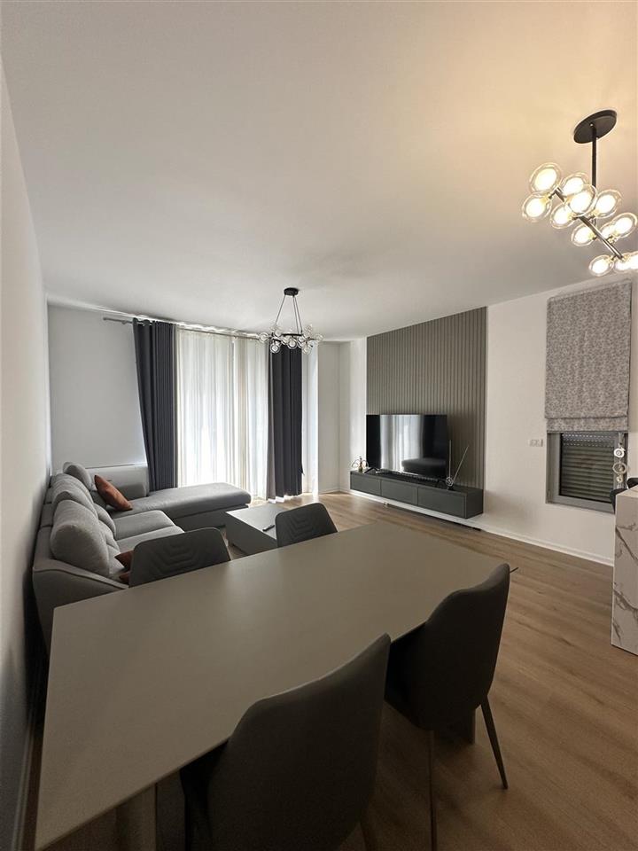 Apartament 2+1+2 Korce