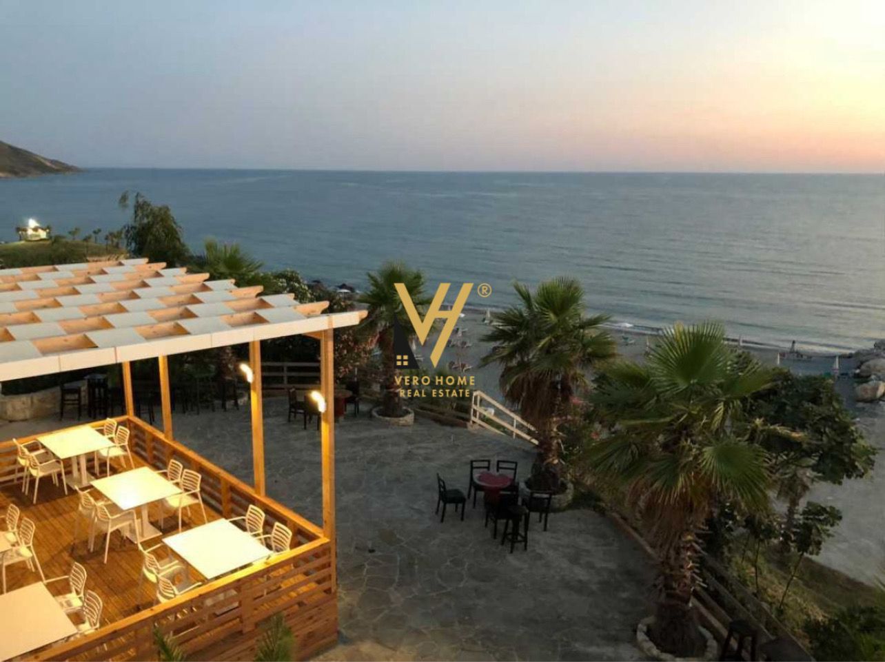 BAR RESTORANT ME QERA NE DURRES 800 EURO