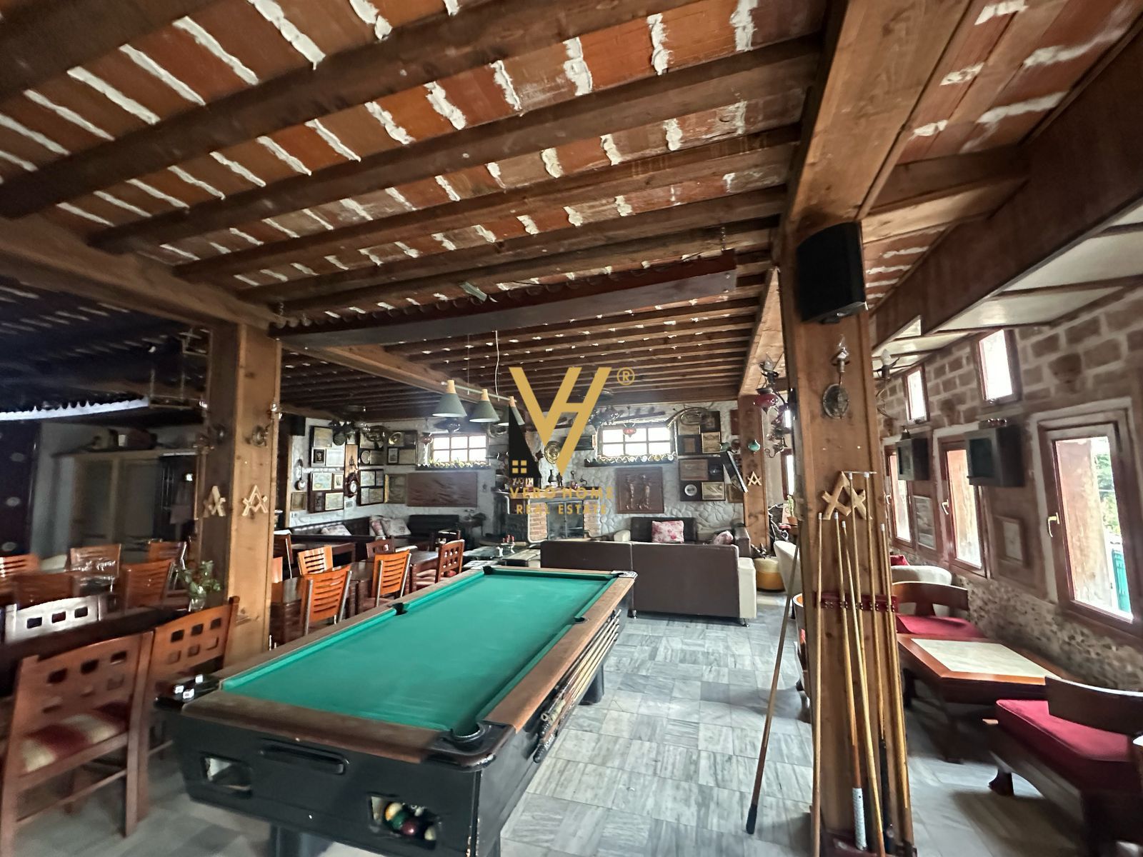 GODINE 4 KATESHE NE SHKOZE 6.000 EURO