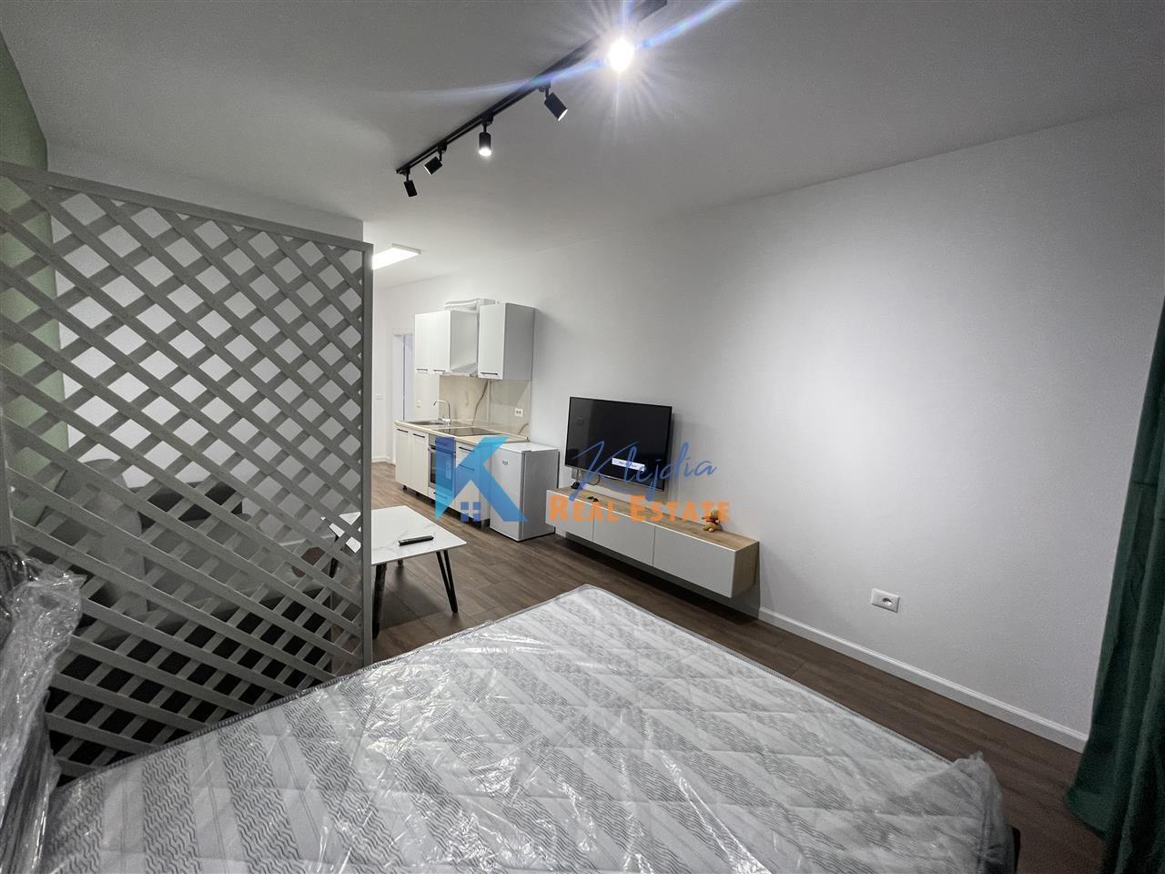 Garsoniere per qira ne zonen e Astirit, afer bar Oxygen