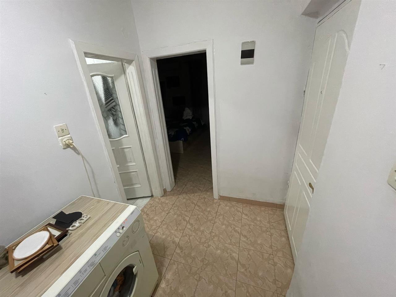 Apartament 1+1 per #qira te Pazari i Ri, afer qendres Lincol