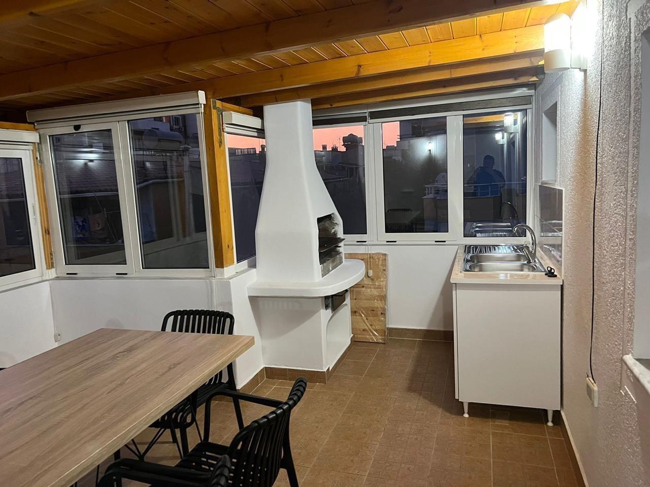 Apartament 2+1 prane detit Durres plazh