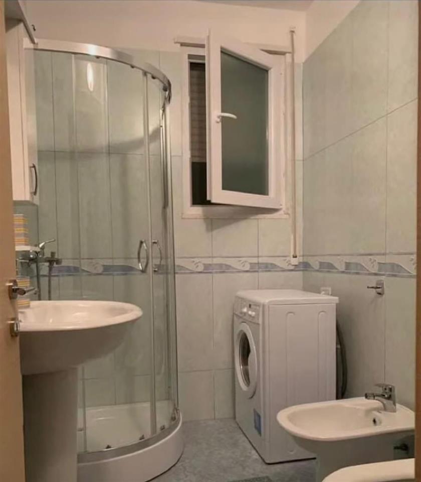 Apartament 2+1 ne shitje, Golem