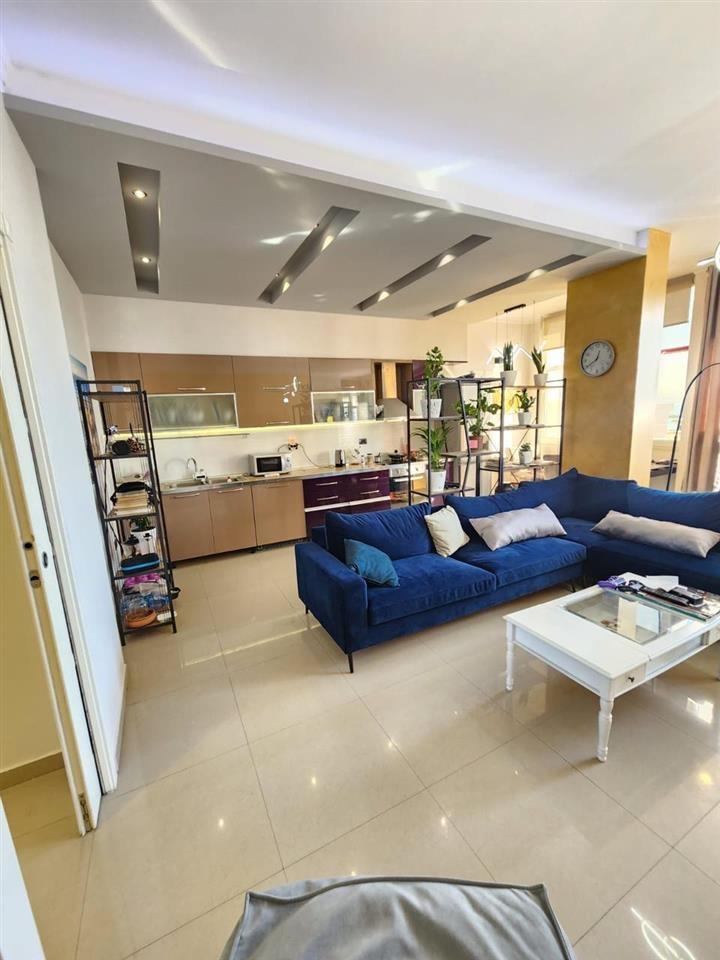 Apartament 2+1 me qira, Durres