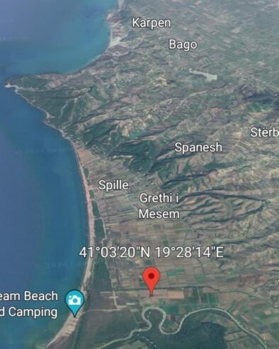 Vile Bashtove,Shitet toke ,1.4 km larg detit ,Kavaje.