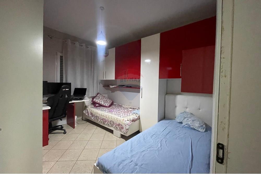Apartament 2+1+2 me qira te Komuna e Parisit! 650 €