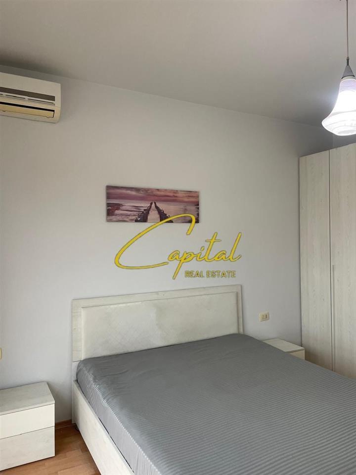 APARTAMENT ME QERA 2+1 5 MAJI 500 EURO