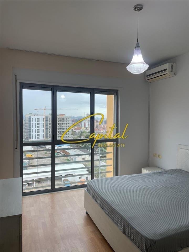 APARTAMENT ME QERA 2+1 5 MAJI 500 EURO