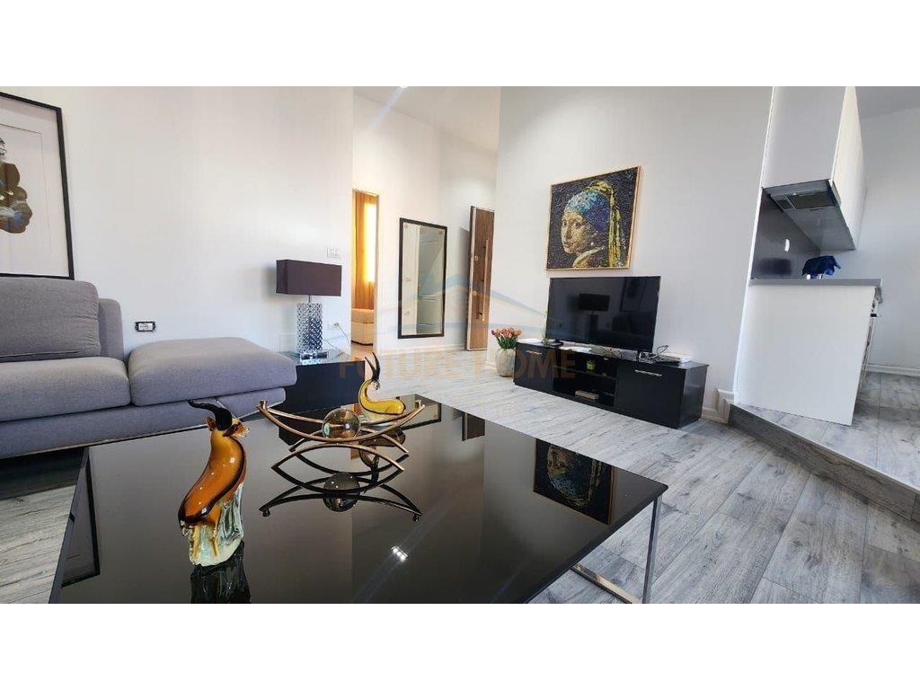 Qera, Apartament 2+1+Verandë,Kompleksi Deliorgji, Tiranë