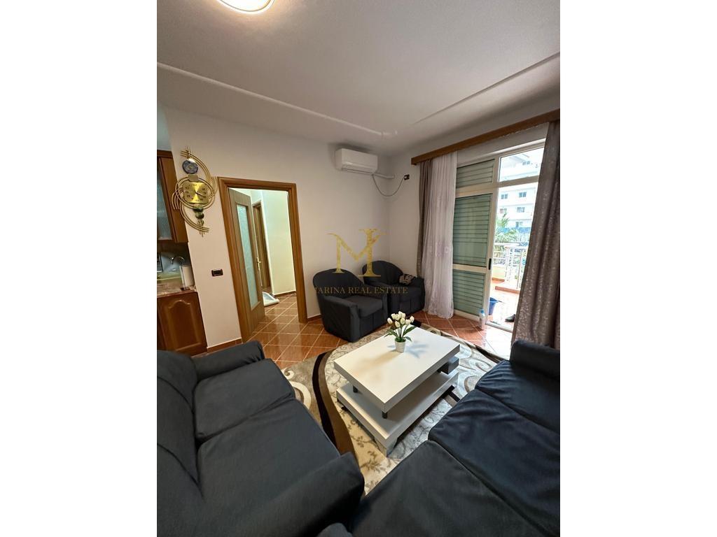 APARTAMENT 2+1 PER QERA PRANE SHKOLLES BAJRAM CURRI , PLAZH