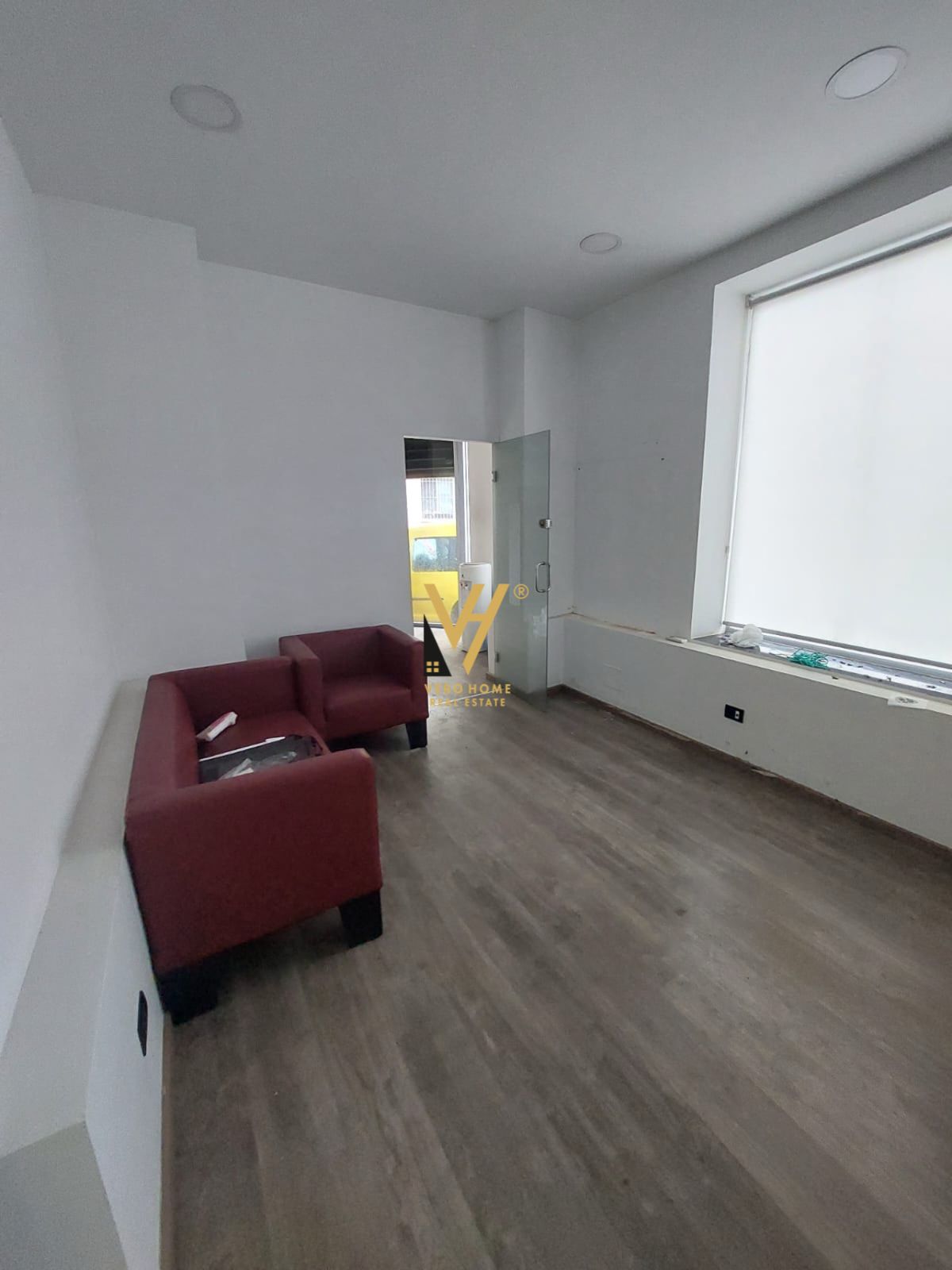 DYQAN 100 M2 NE VASIL SHANTO 1.500 EURO