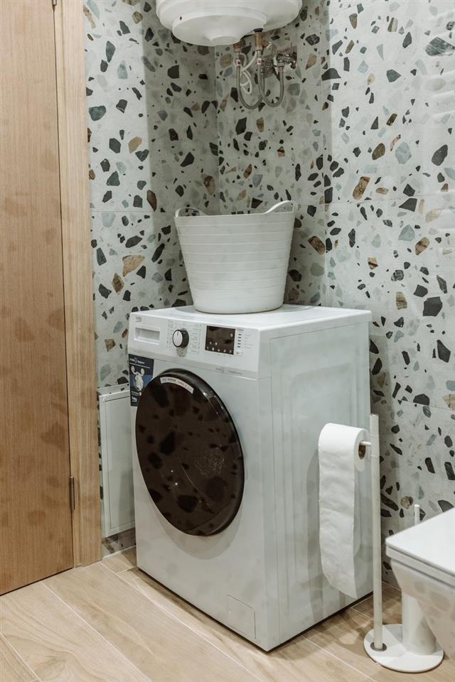 Apartament luksoz me qira, Golem