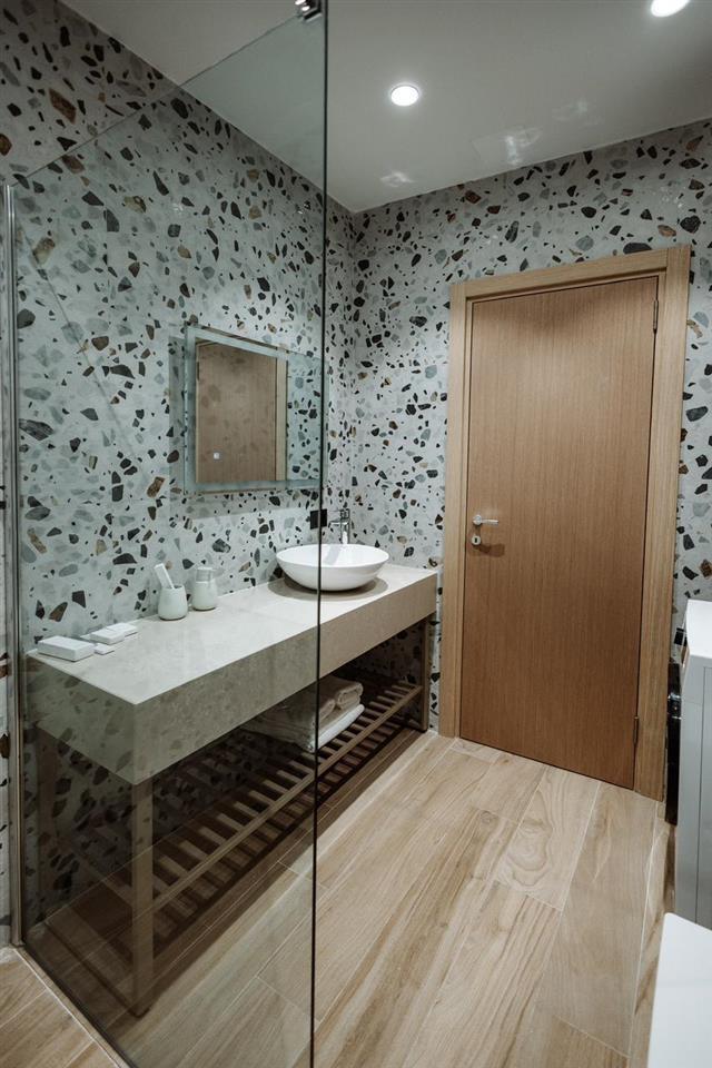 Apartament luksoz me qira, Golem