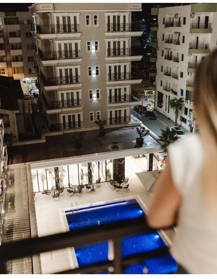 Apartament luksoz me qira, Golem