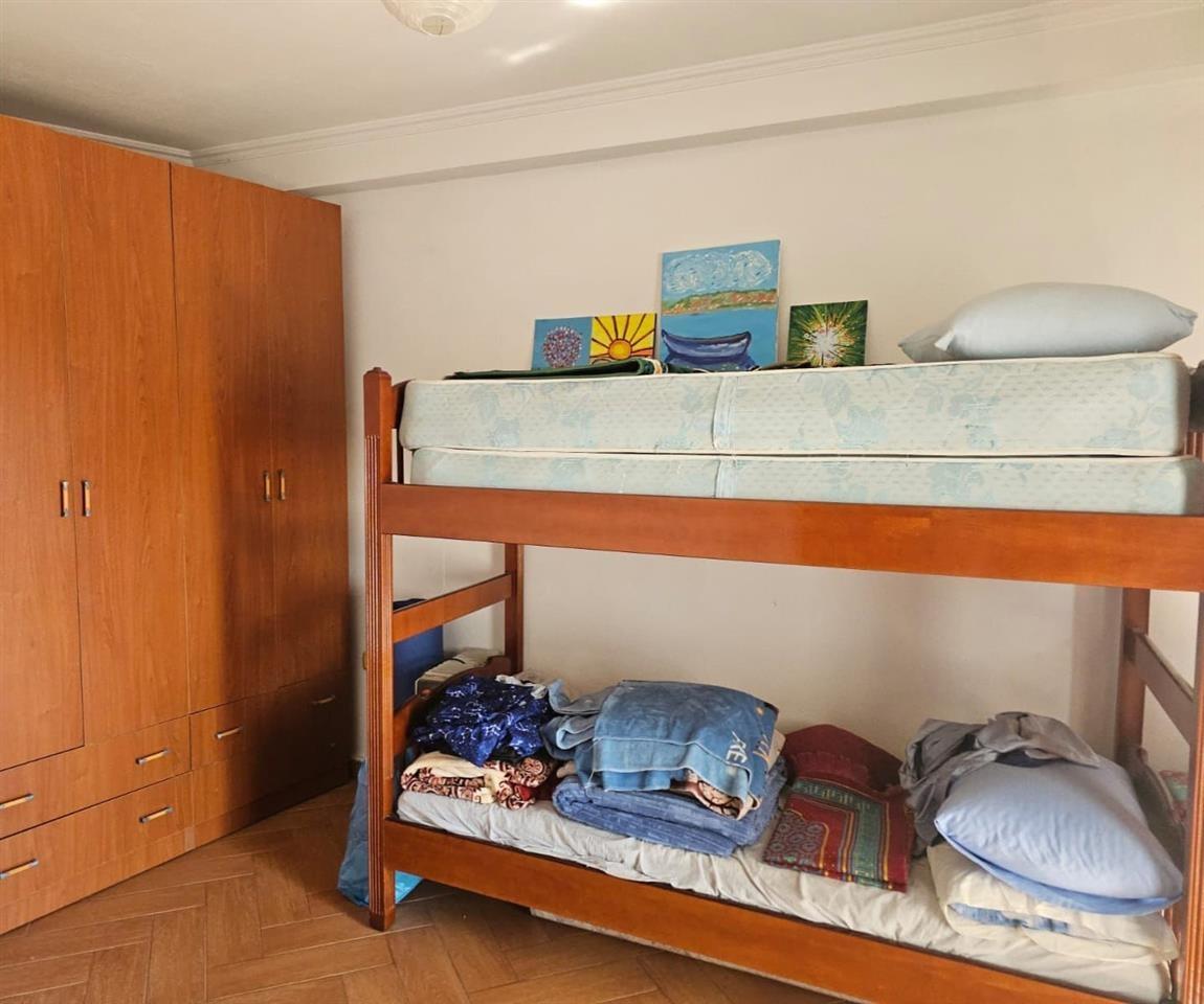 Apartament 2+1 me qera afer qendres