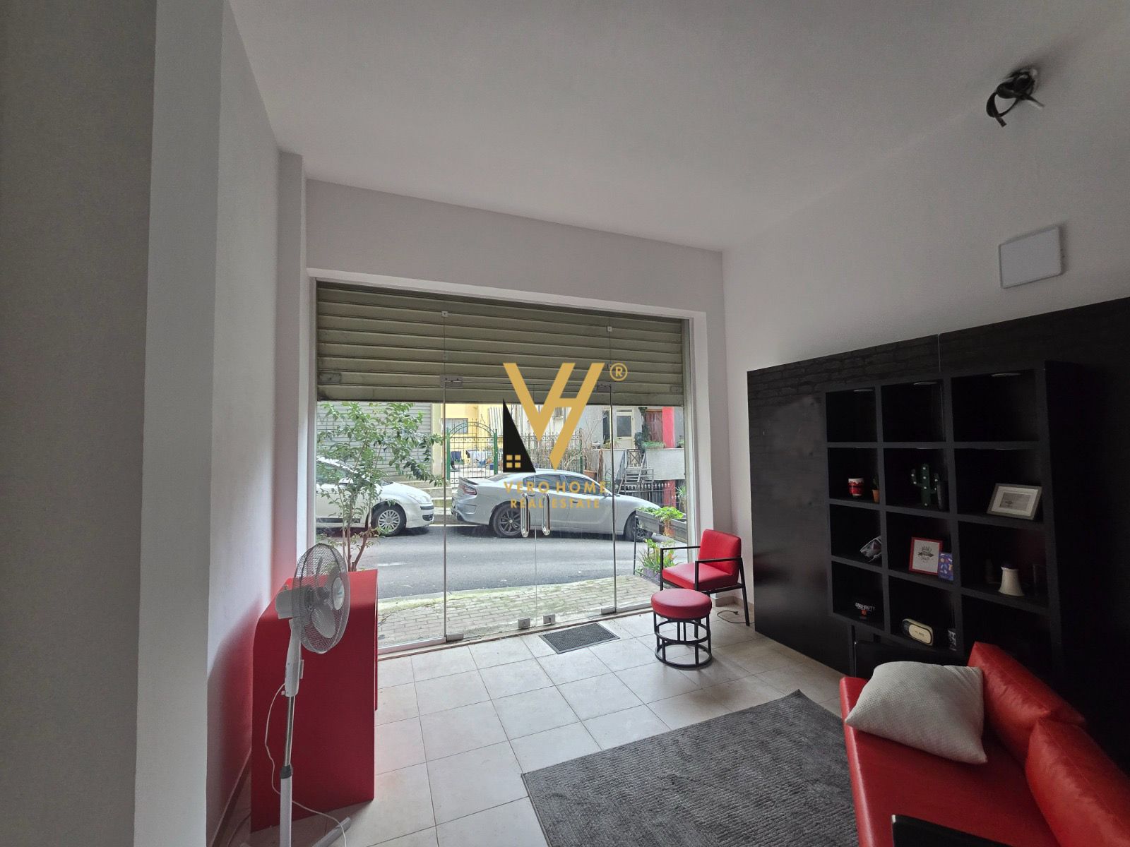 DYQAN TE KODRA E DIELLIT 35.000 LEKE