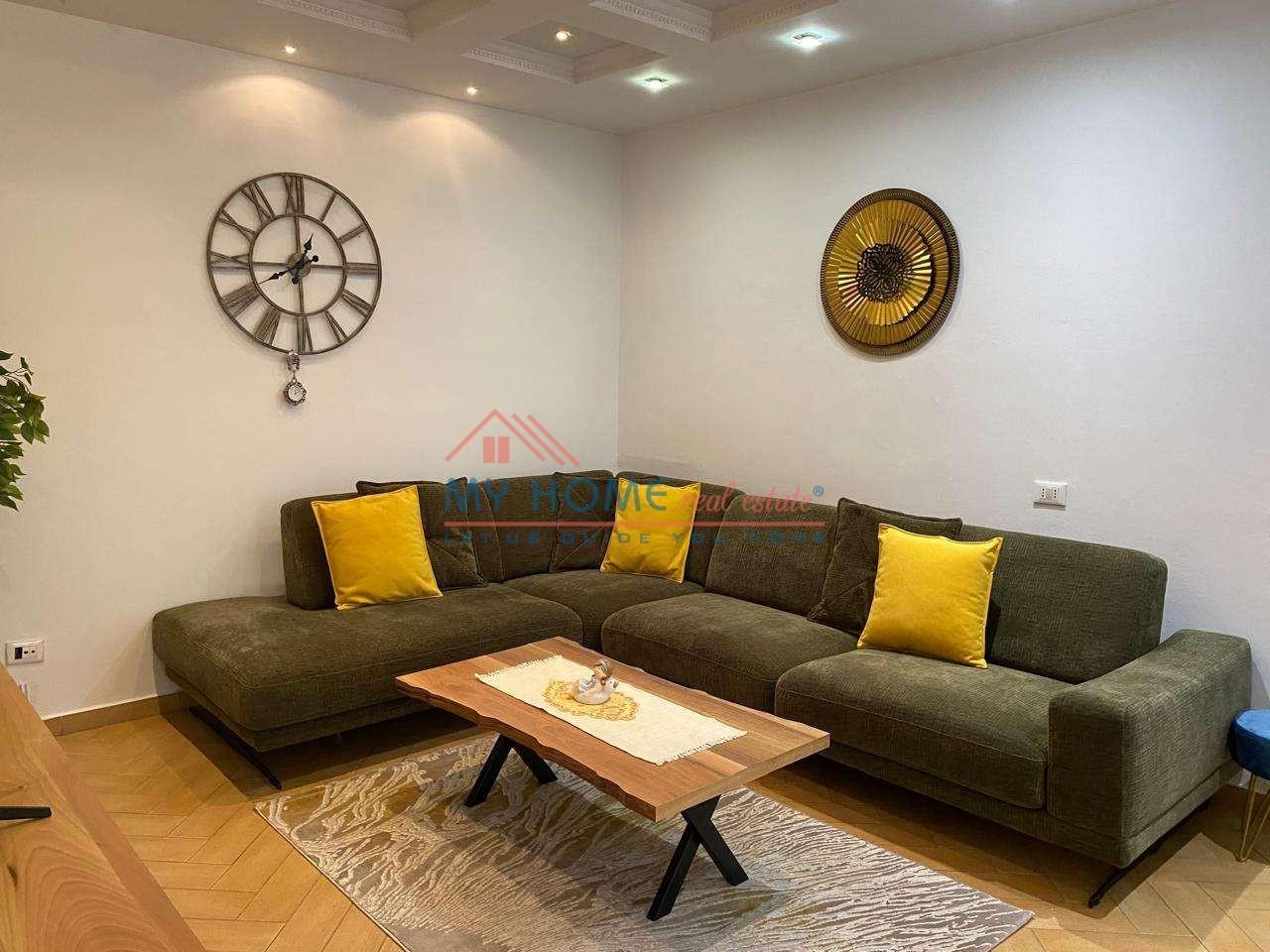 Apartament 2+1 me qera Qender Tirane