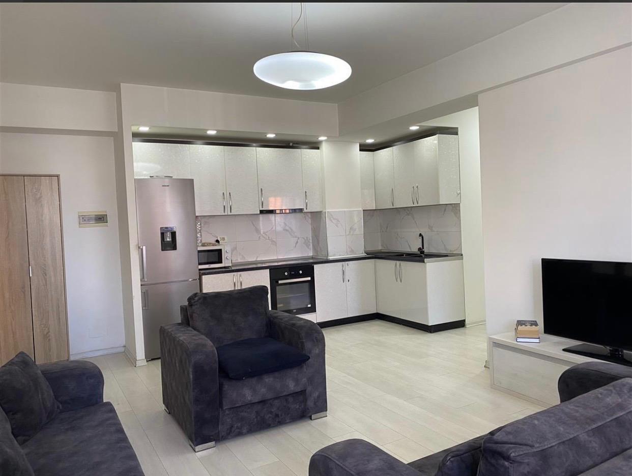 Apartament 2+1 me Qera (Nisheraku)