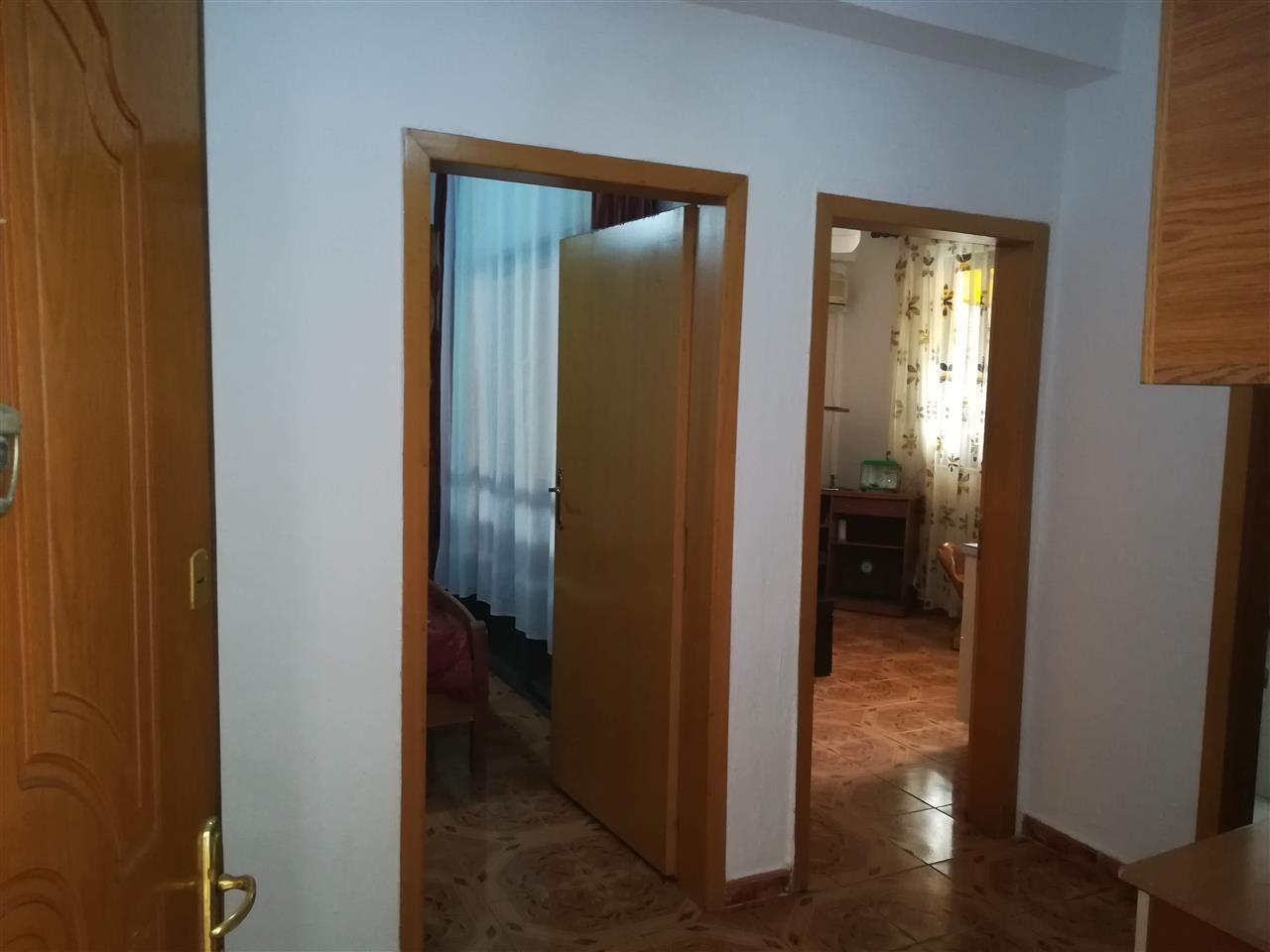 Apartament me qera tek 21dhjetori