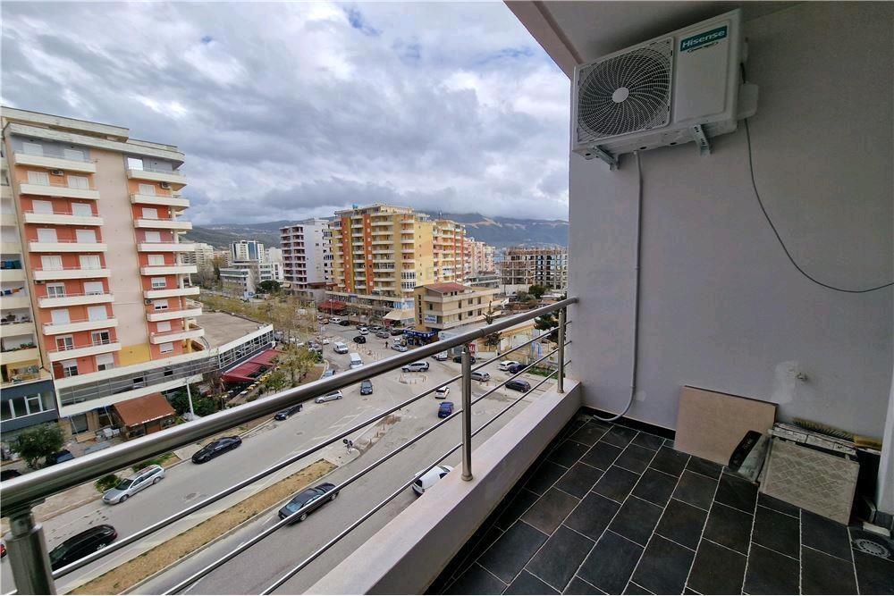 Apartament 2+1 me qera ne Skele,Vlore