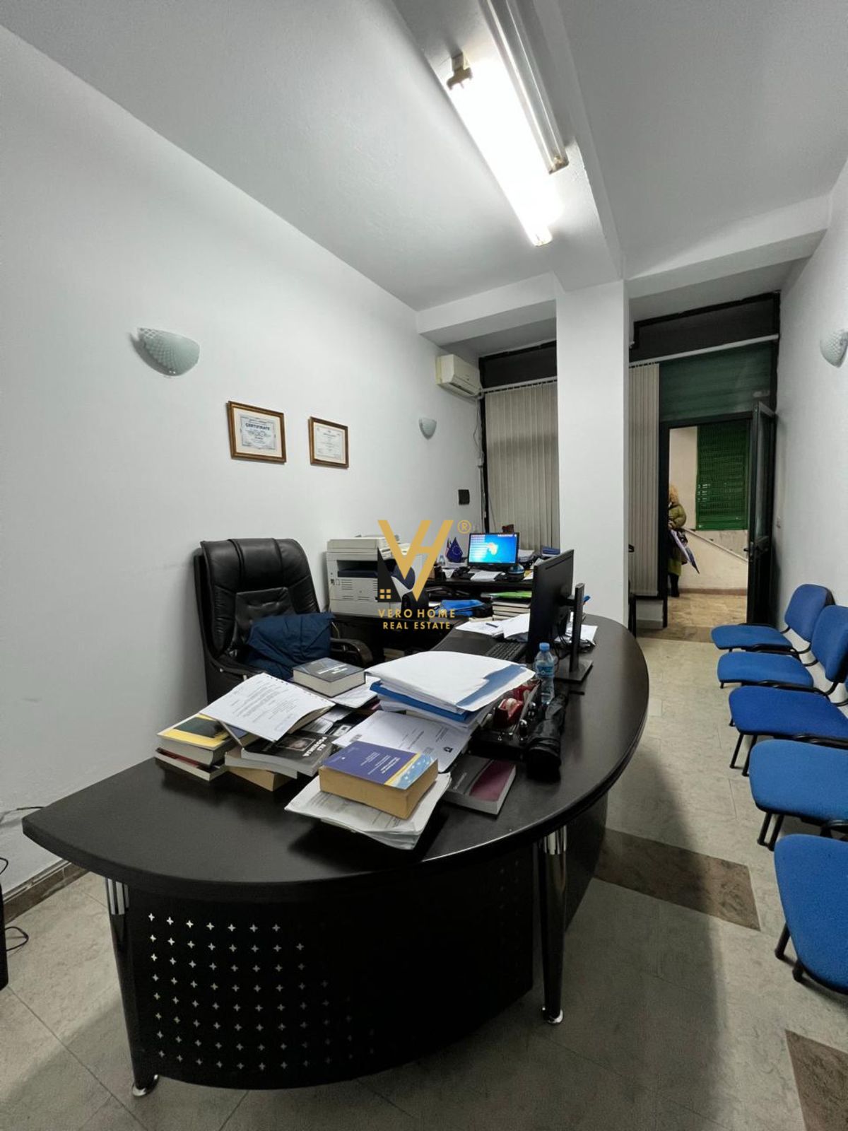 AMBIENT 25M2 TE ISH EKSPOZITA 52.000 EURO