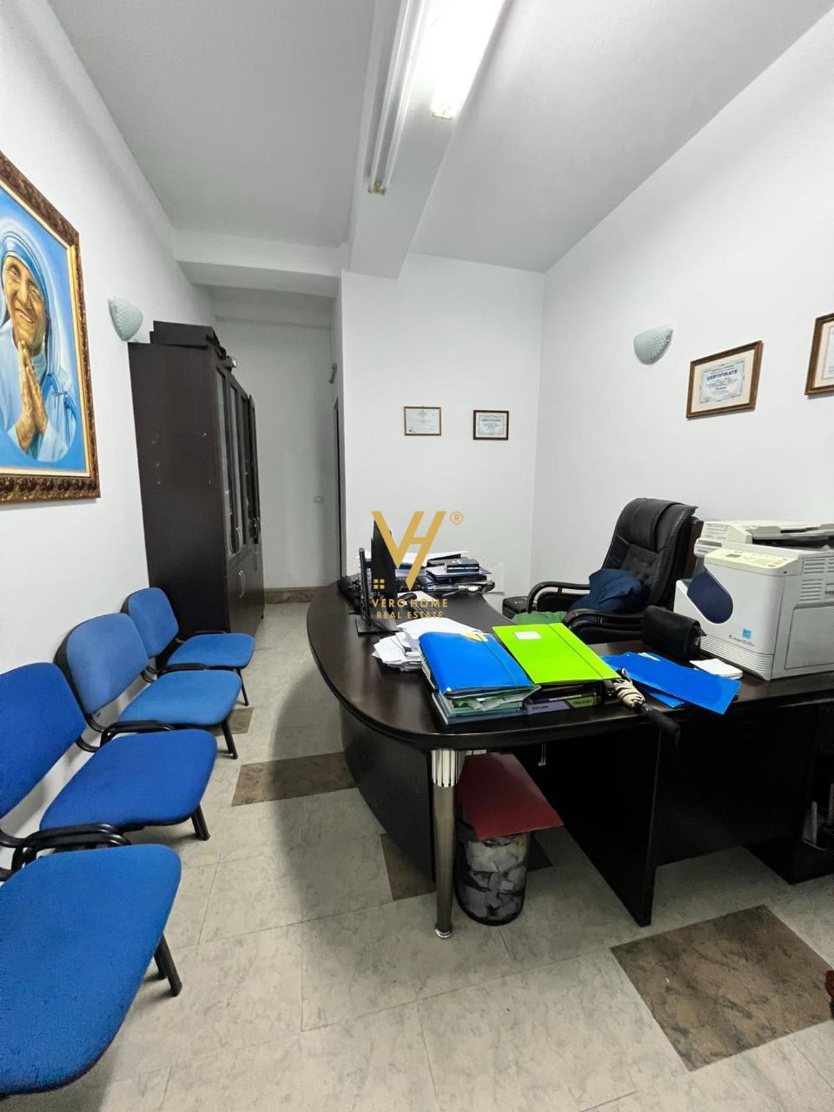 AMBIENT 25M2 TE ISH EKSPOZITA 52.000 EURO