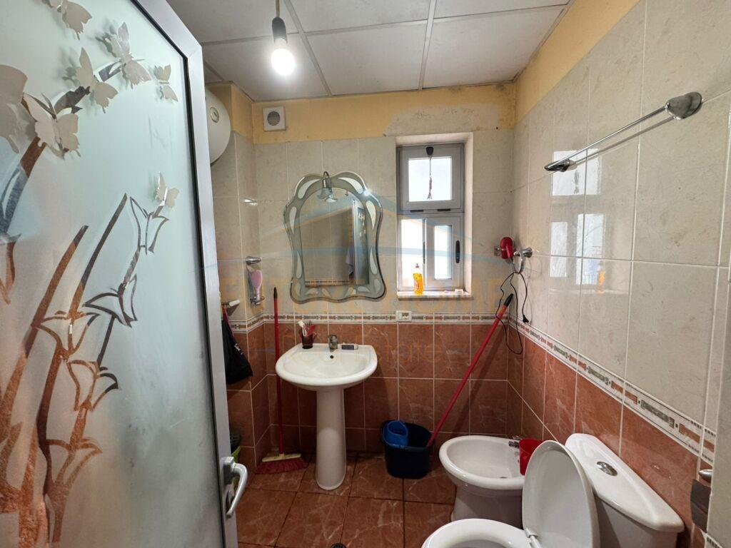 Shitje, Apartament 2+1, Yzberisht, Tiranë