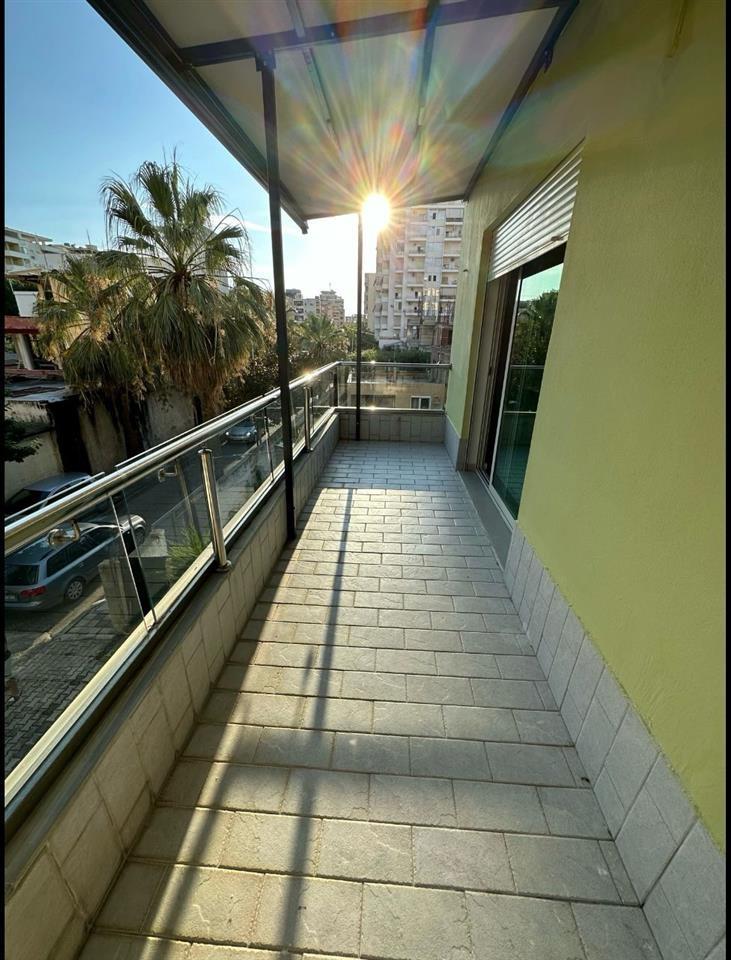APARTAMENT ME QERA VLORE