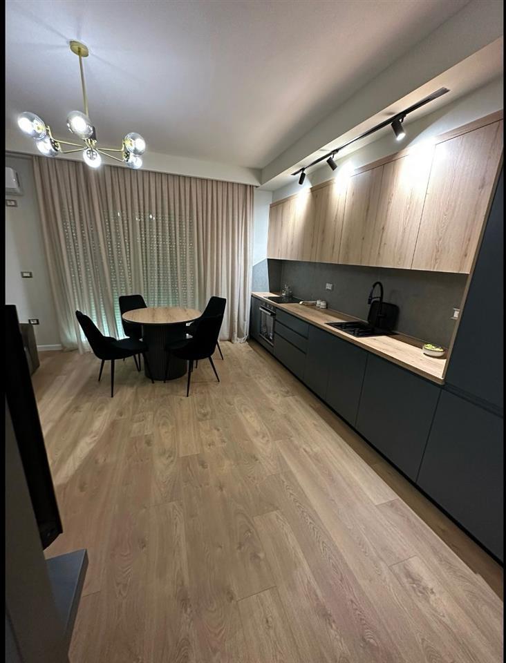 APARTAMENT ME QERA VLORE