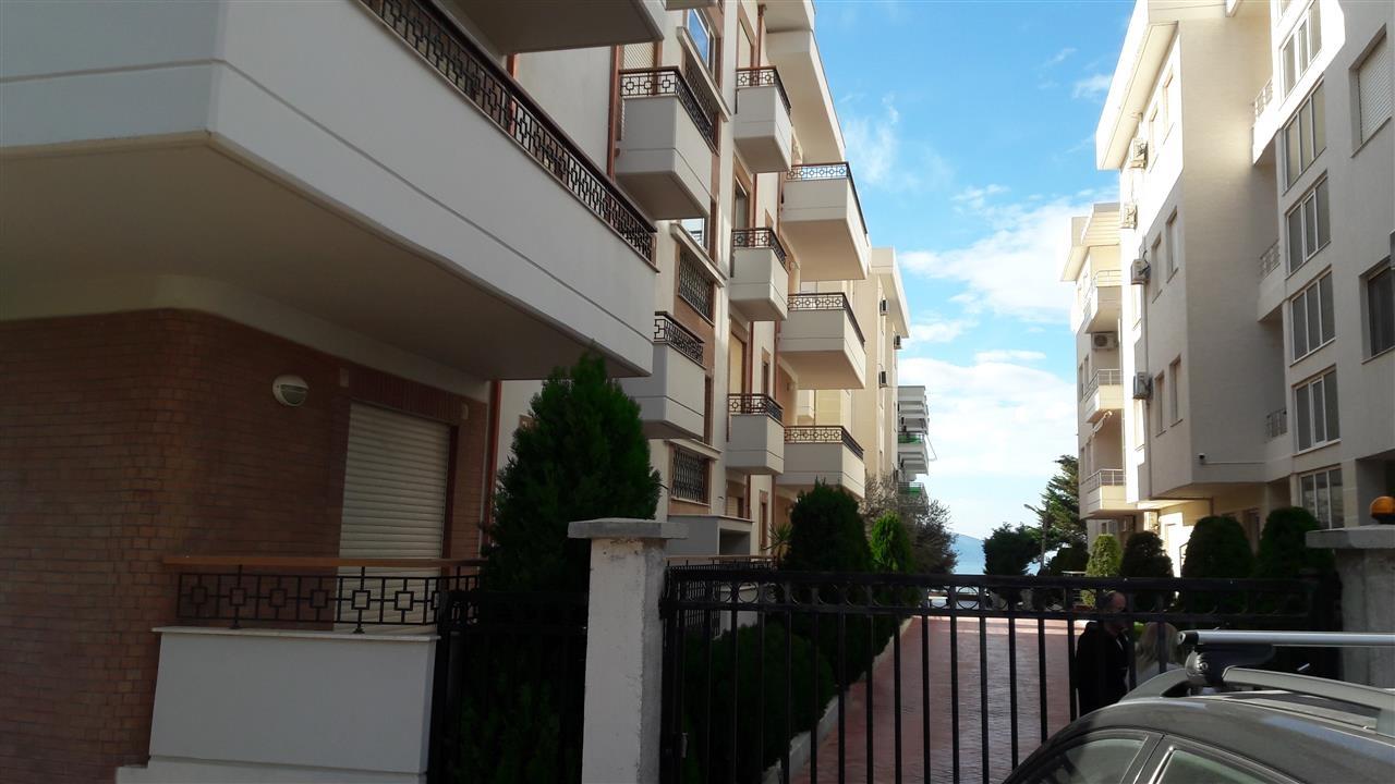 Jepet me qera apartament 1+1, Uji i Ftohtë, Vlorë