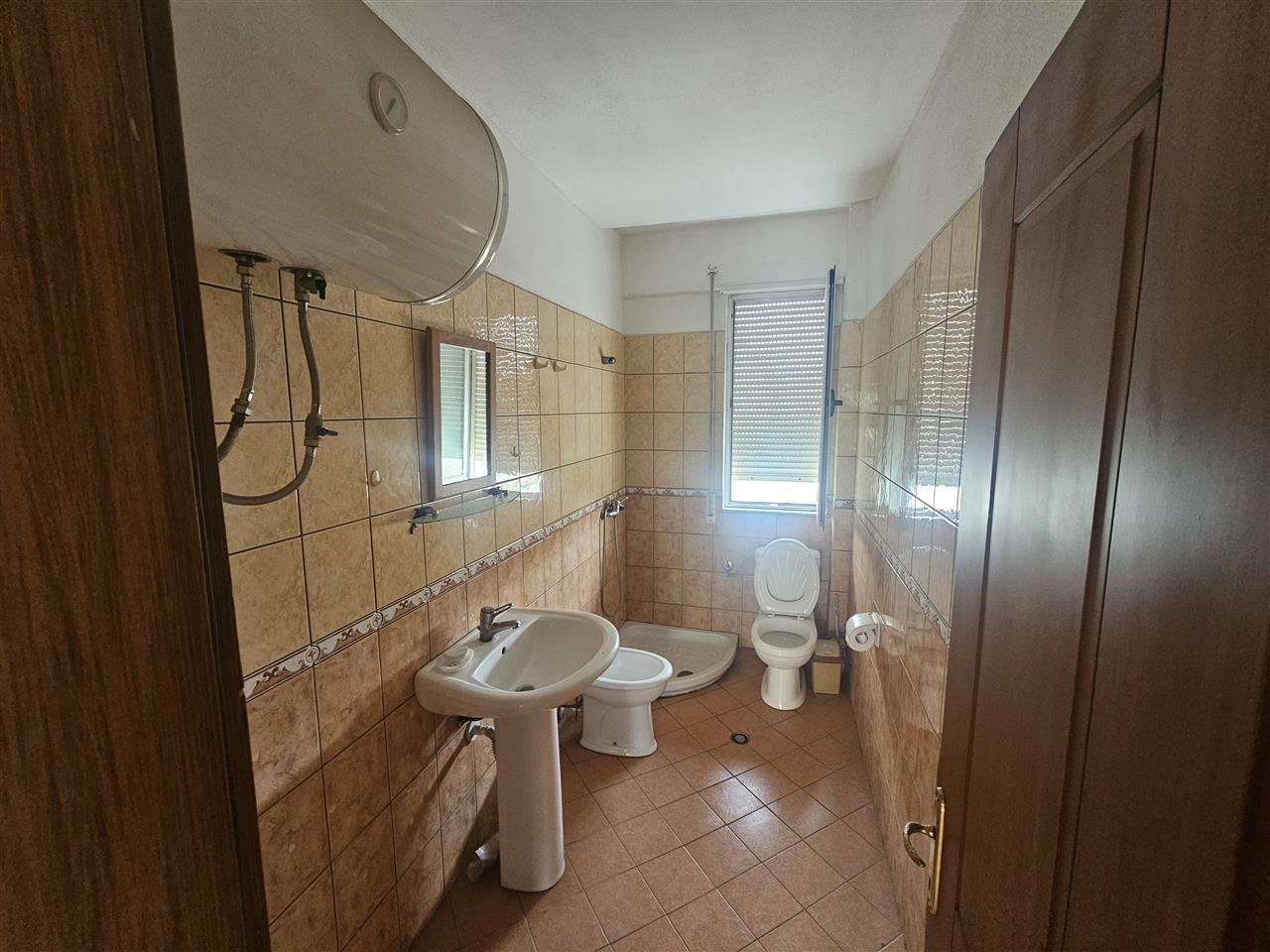 Apartament Mali i robit