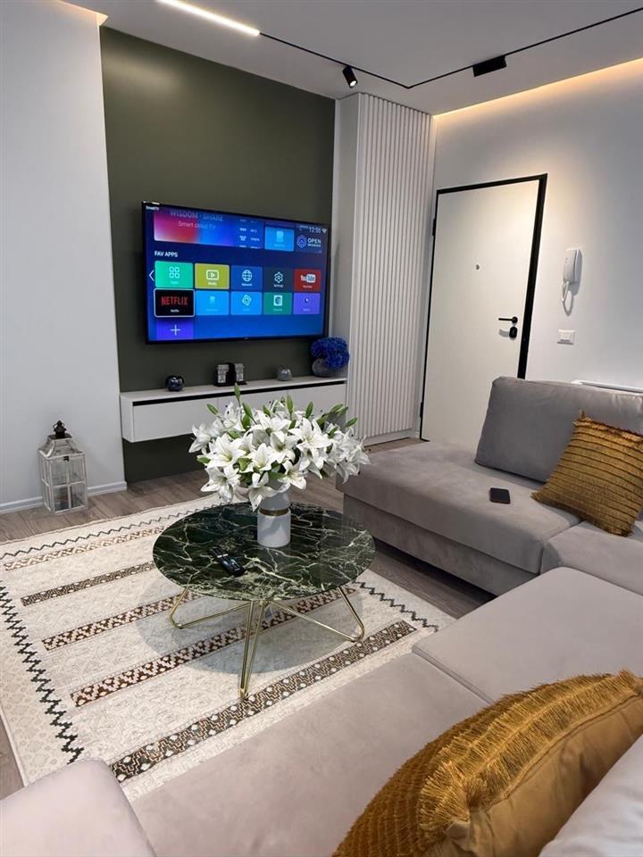 Shtëpi me qera Deluxe 1+1 Bulevardi I ri (ish shtacioni I tr