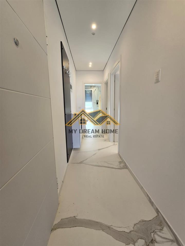 JEPET ME QIRA APARTAMENT 2+1 NE SAN PIETRO!