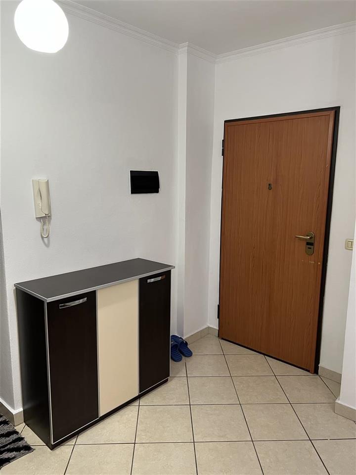 Apartament 2+1, 2 ballkone Komuna Parisit