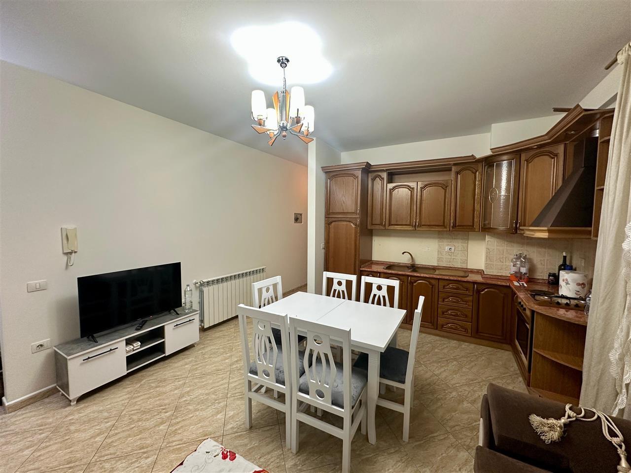 Jepet me qera apartament 1+1 te Vizion Plus