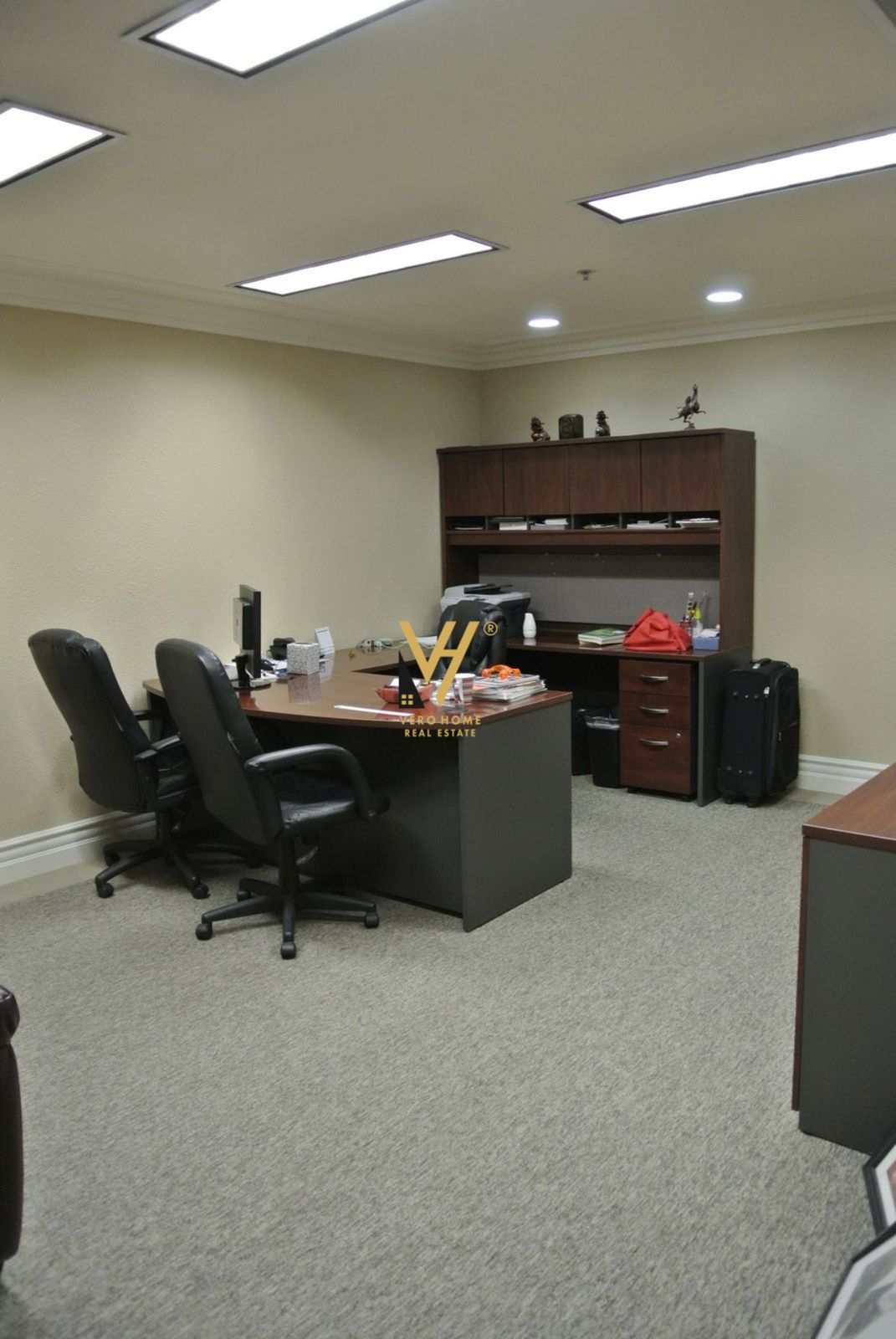 DYQAN 45M2 TEK STACIONI I TRENIT 65.000 LEKE