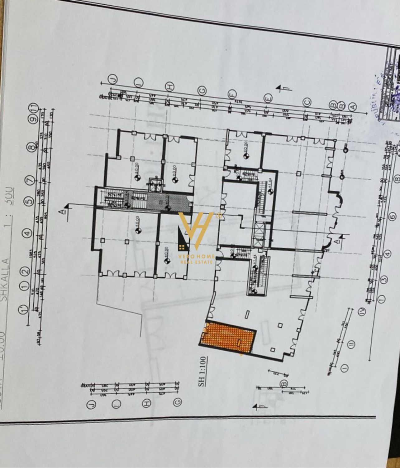 AMBIENT BIZNESI 32M2 TE SELVIA 92.700 EURO