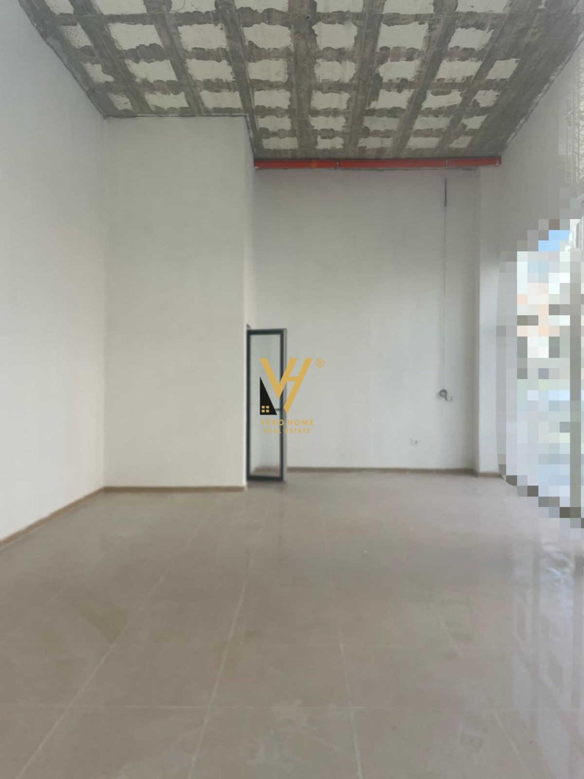 DYQAN 60M2 ME QERA TE BULEVARDI I RI 1.200 EURO